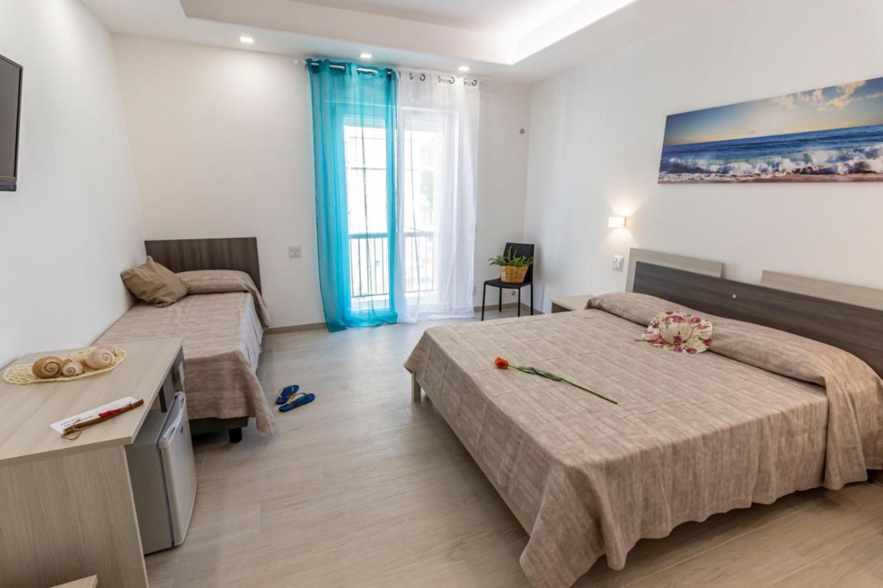 Incanto Di Luna B&B Family Rooms Βιέστε Εξωτερικό φωτογραφία